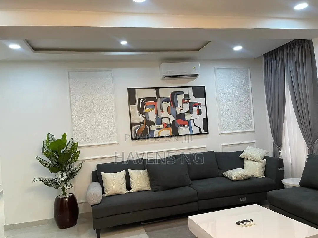 Fully Serviced 2-Bedroom Apartments in Ikeja GRA