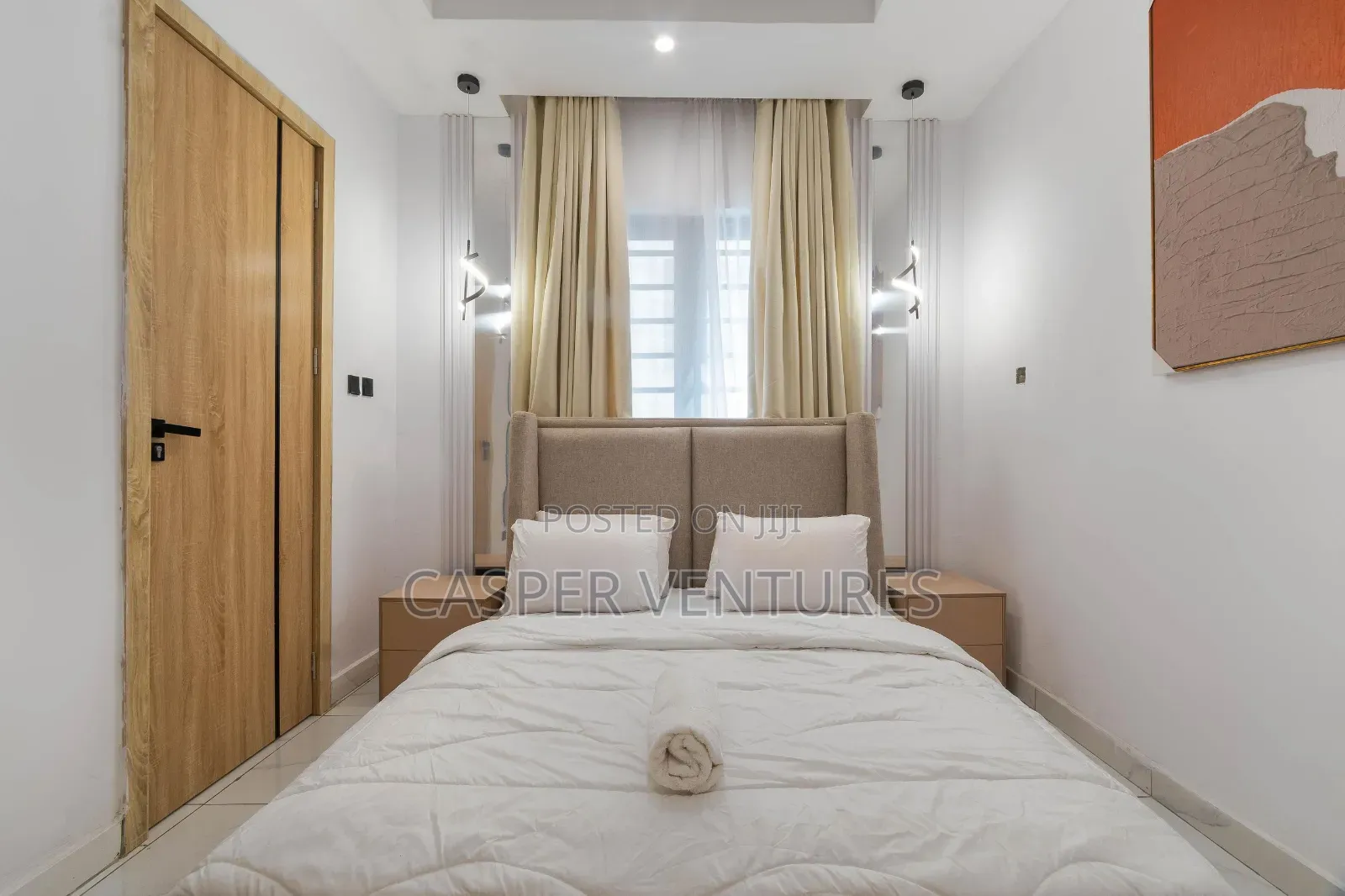 Stunning and Colorful 1bed Flat in Ologolo