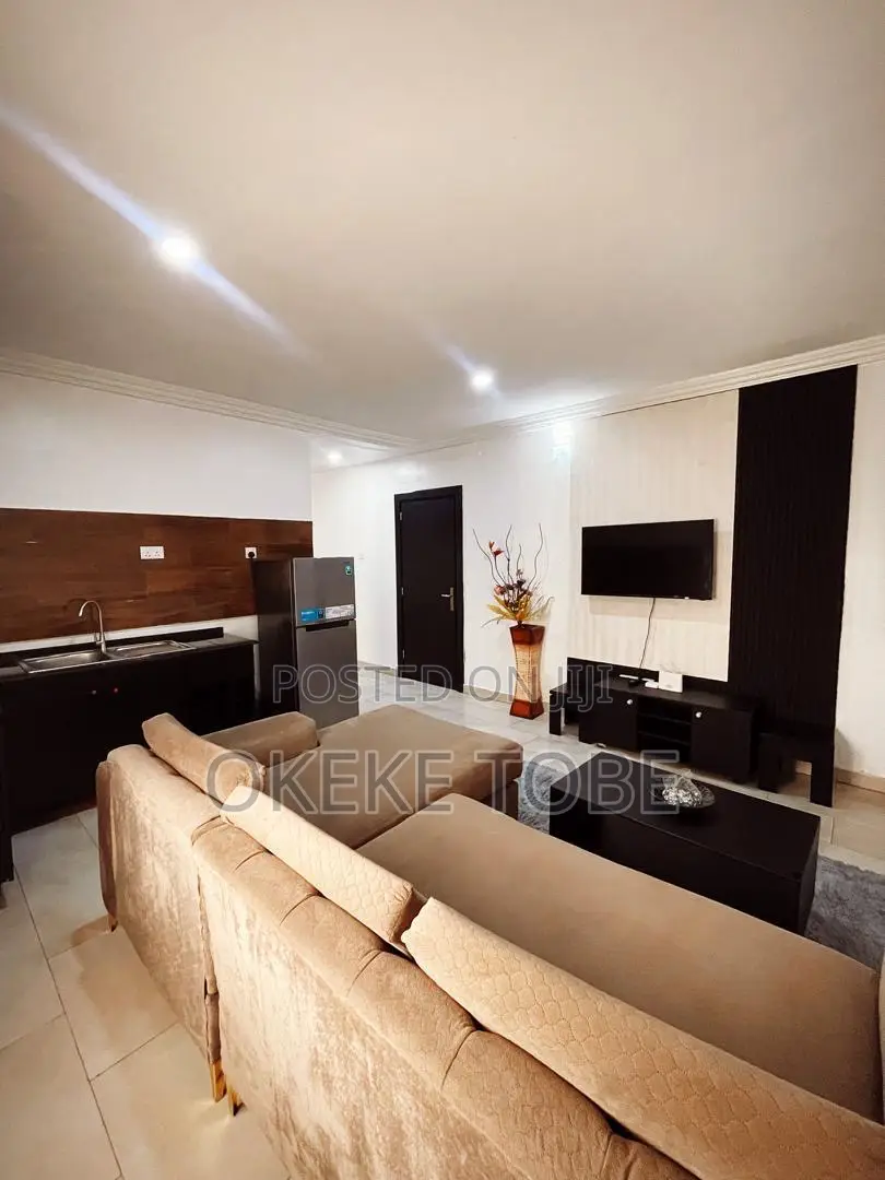 One Bedroom Gra Ikeja in Ikeja