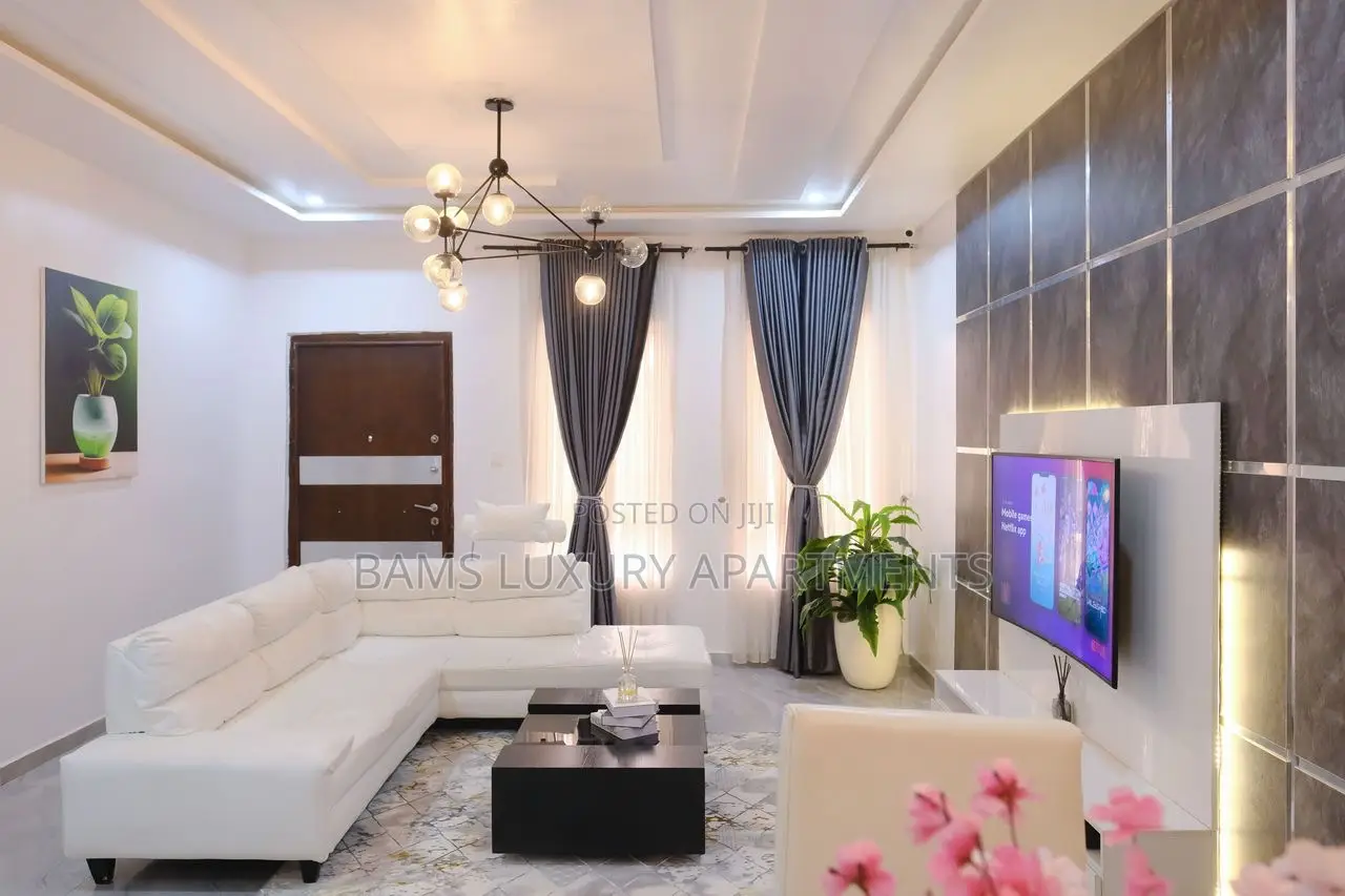Nice Shortlet Apartment With Ps 5 in Ikate