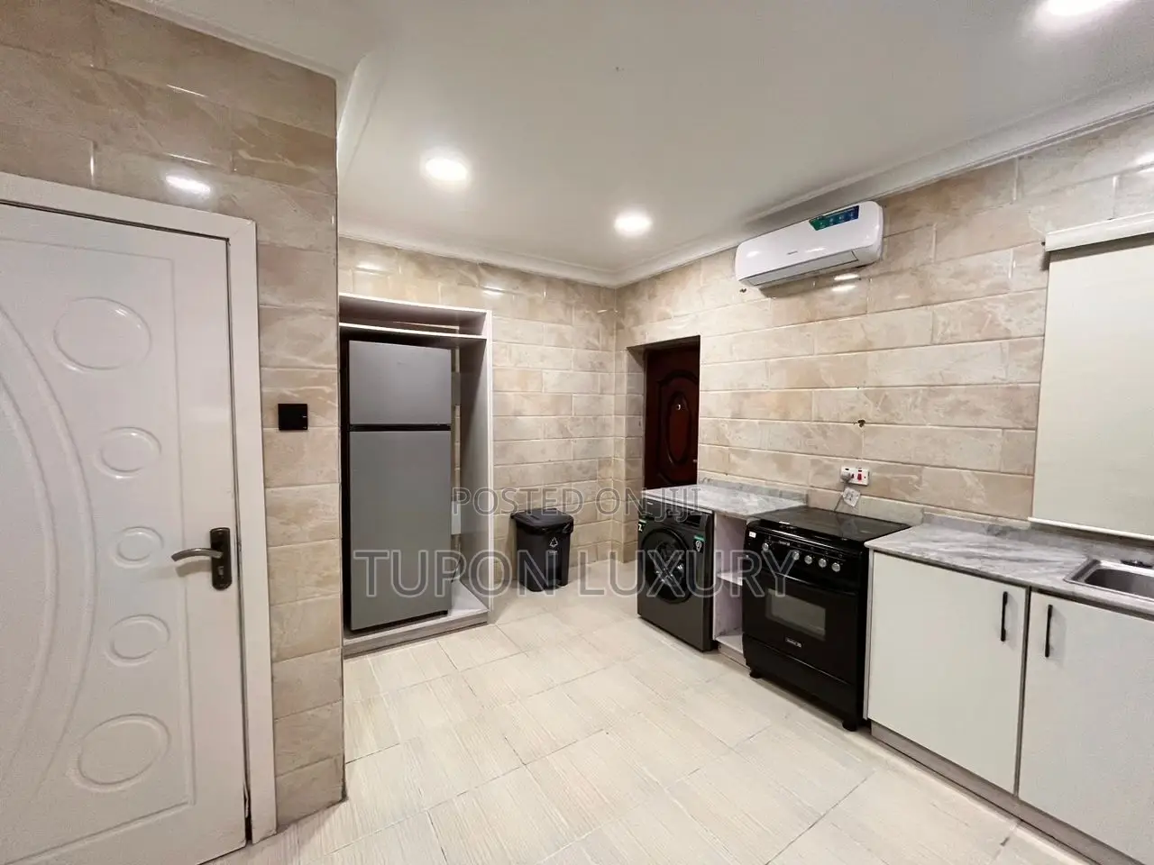 3 Bedroom Apartment With Pool, Gym Snooker and Ps in Ikoyi