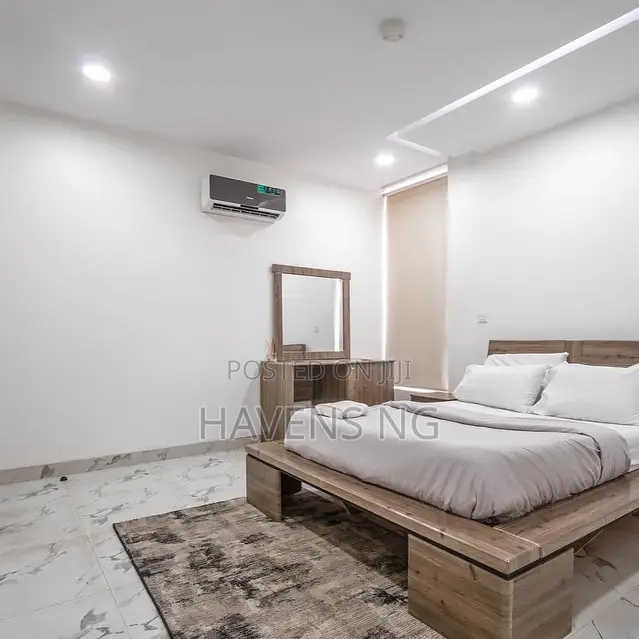 Stylish 2-Bedroom Apartment With Modern Facilities in 1004