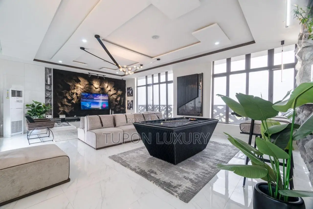 Luxury 3 Bedroom Apartment With Private Pool, Cinema and Gym in Ikate
