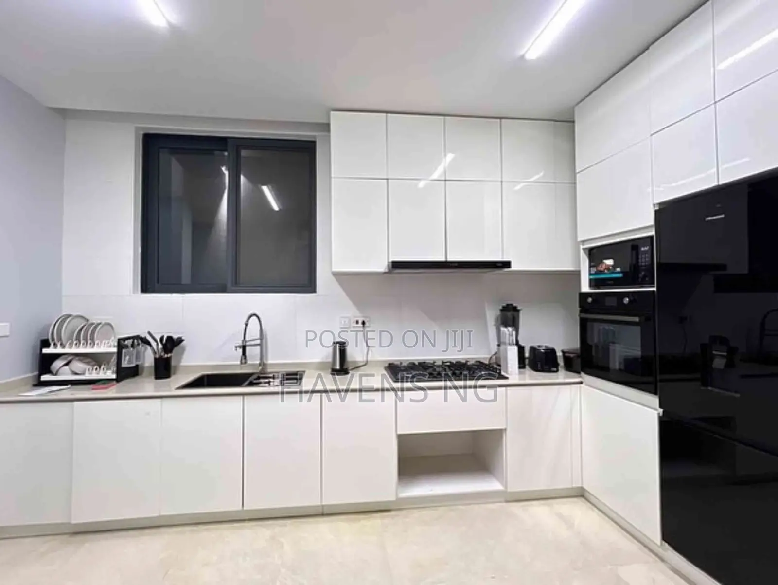 Luxuriously Furnished 4-Bedroom Self-Compound Duplex in Parkview Estate