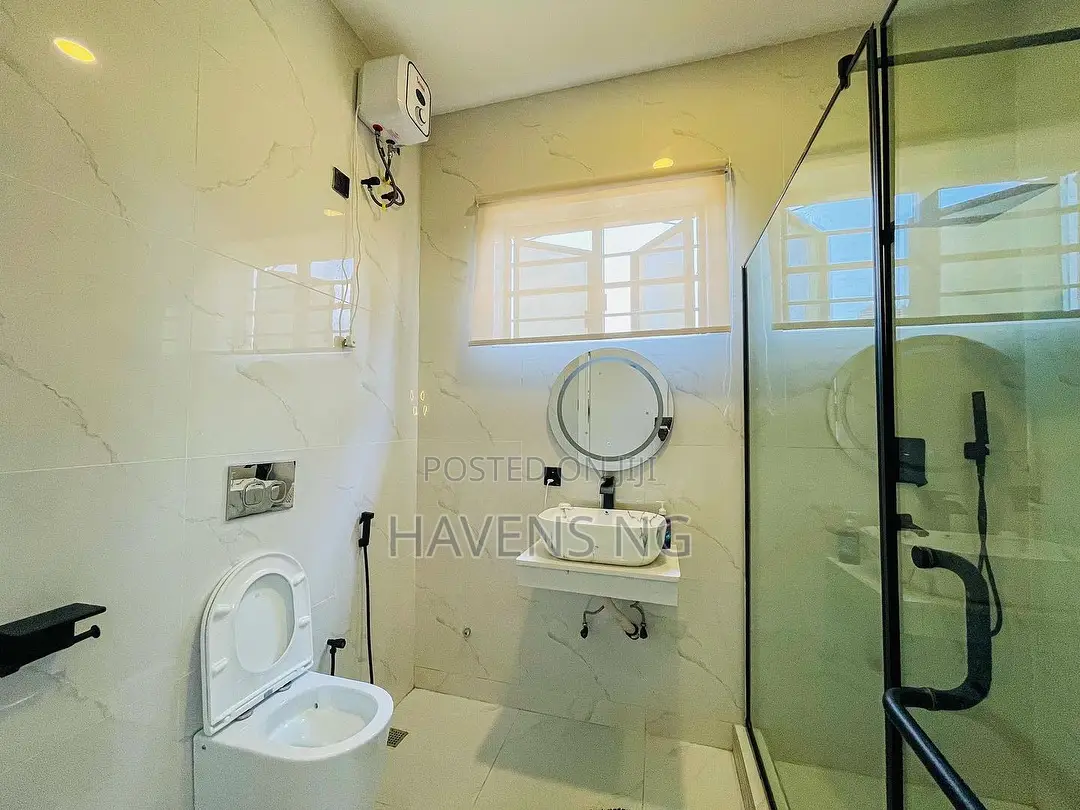 Brand New Fully Automated 4-Bedroom Duplex With Pool Ps5 in Ikate