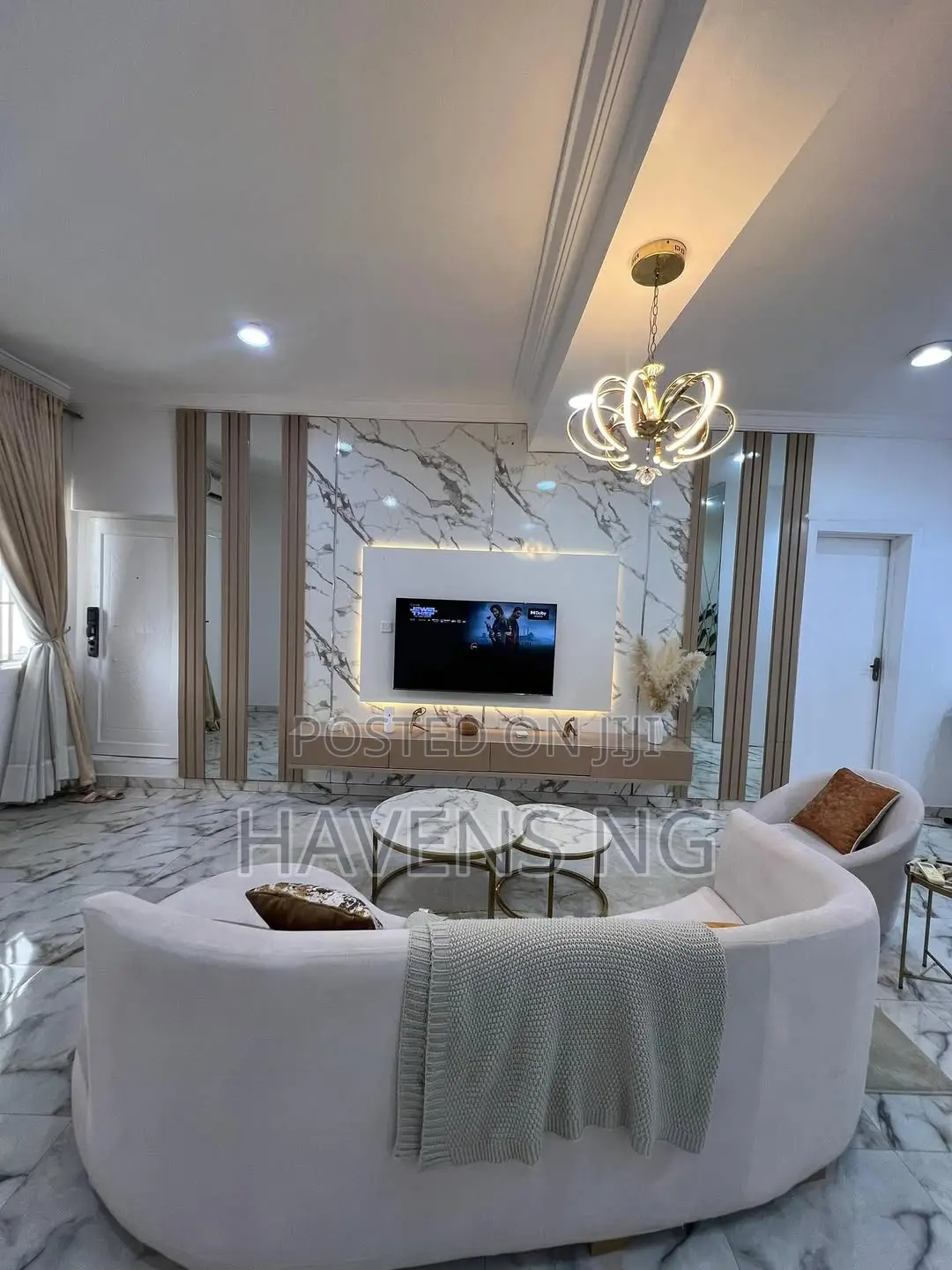 White Pearl – Spacious City View 1-Bedroom Apartment in Lekki Phase 1