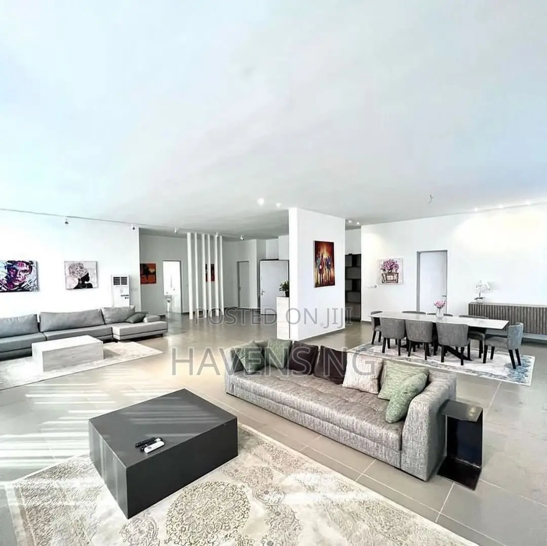 Spacious Stylish 2-Bedroom Penthouse for Shortlet in Life Camp