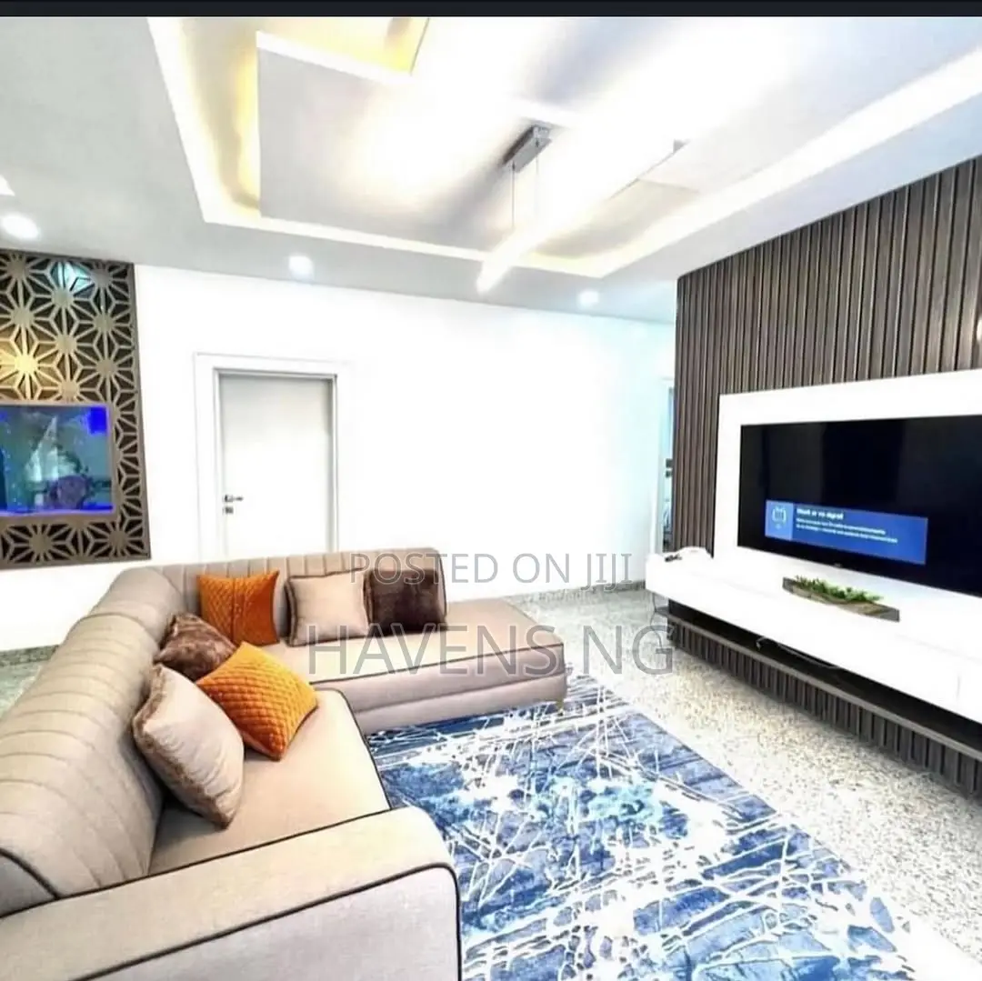 Exquisite 2-Bedroom Furnished Apartment With Swimming Pool in Jahi