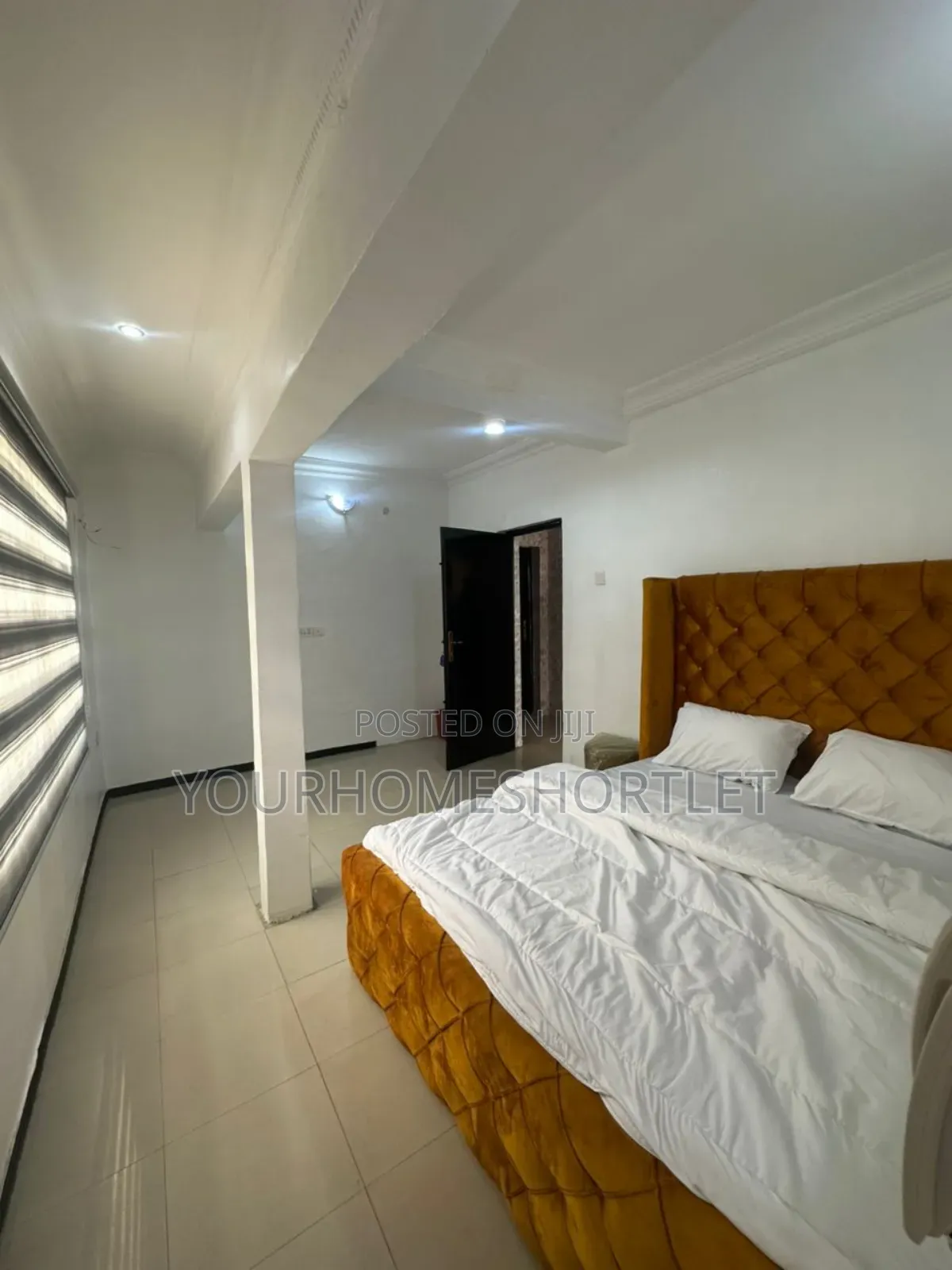 12 Bedroom Apartment With Lounge for Daily and Weekly Booking in Aguda / Surulere