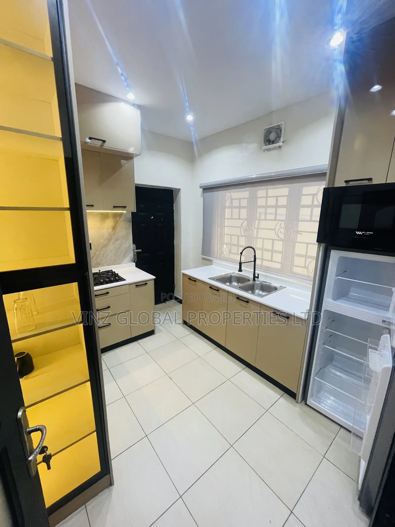 Exquisite 2 Bedroom With Private Cinema, Snooker, Gym Pool in Victoria Island