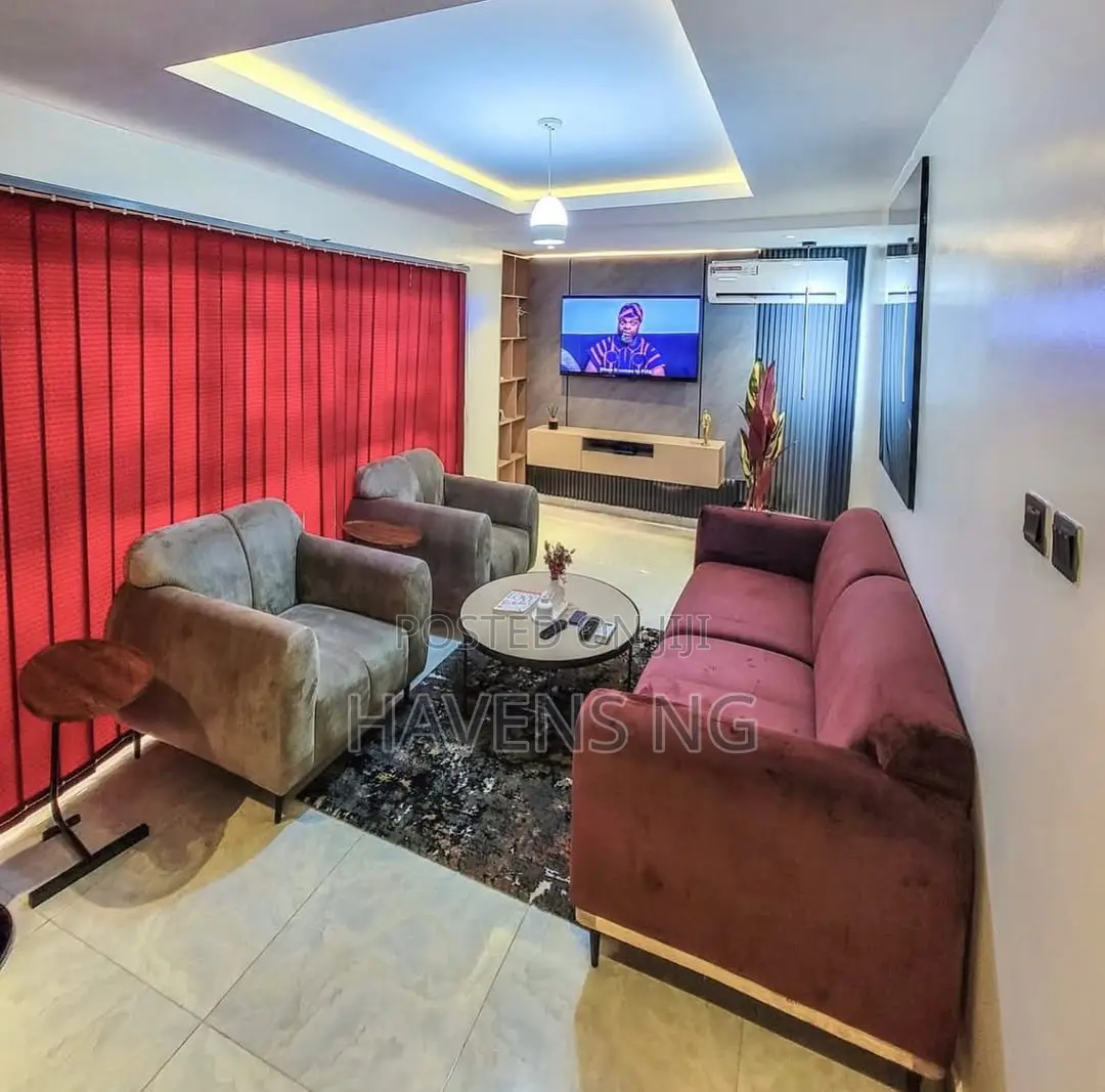 Stylish 2-Bedroom Apartment for Short Stay in Bodija