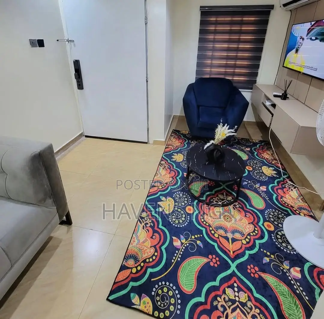Modern 1-Bedroom Apartment for Short Stay in Bodija