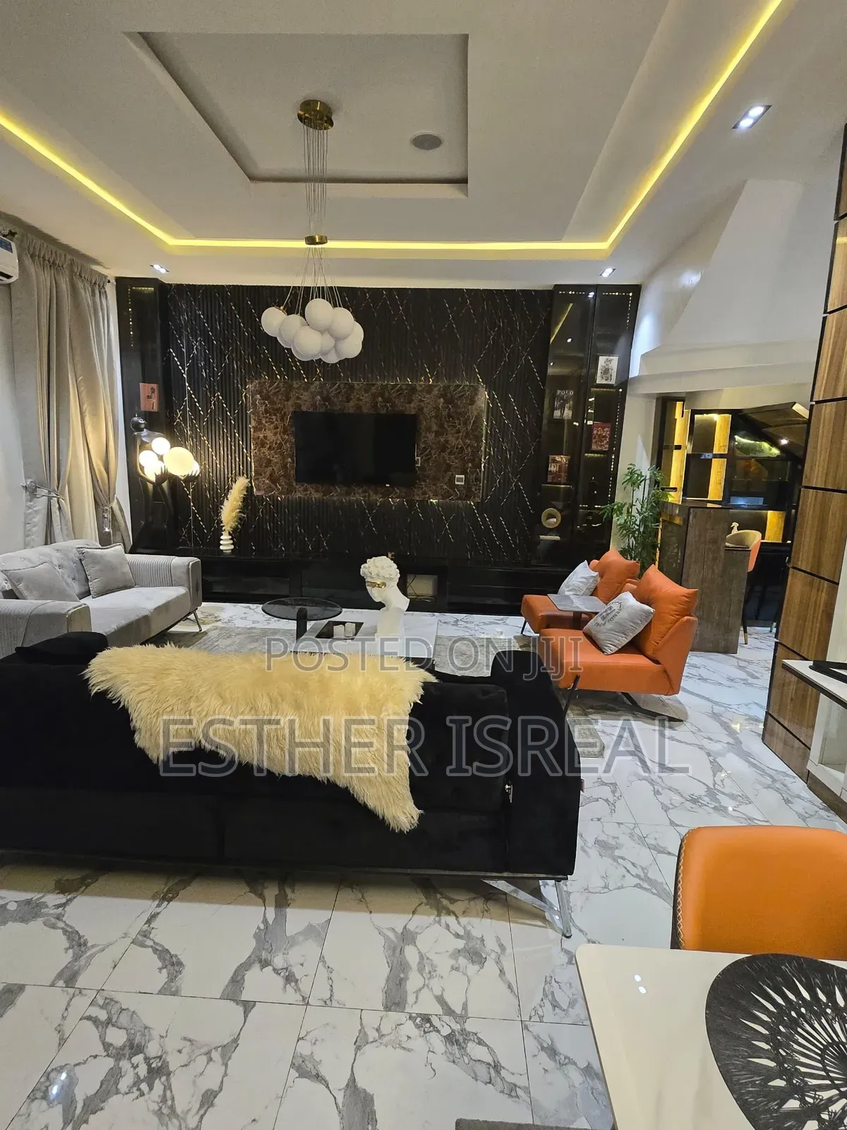 Self Compound 4 Bedroom Orchid in Chevron