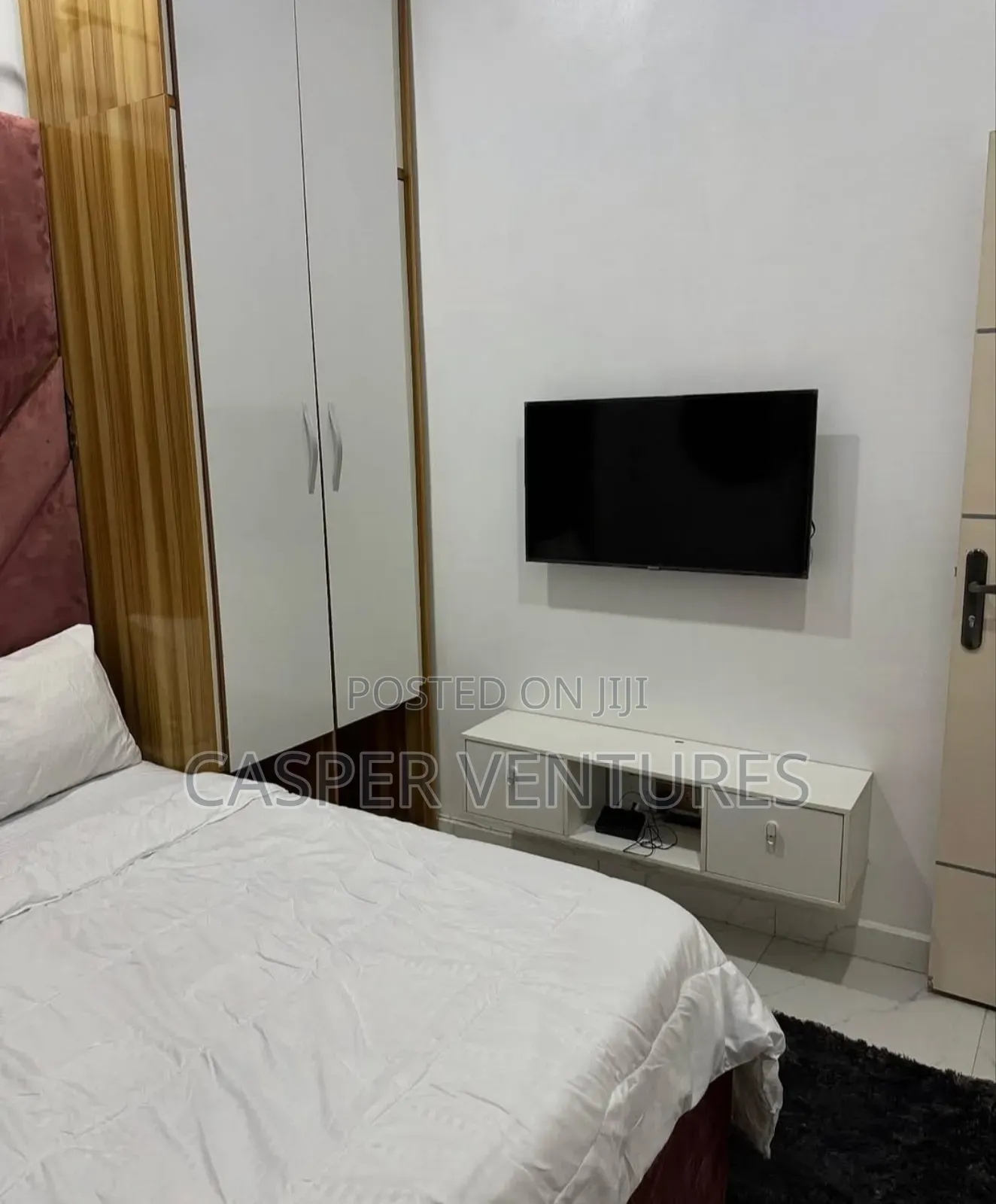 Fancy Cozy Apartment in Lekki Phase 2