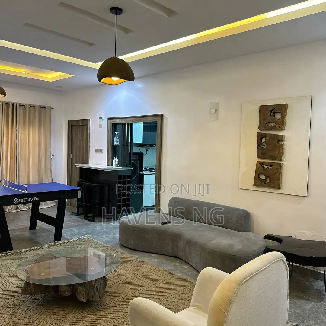 Stylish 1-Bedroom Apartment in Jahi (By Gilmore), Abuja in Jahi