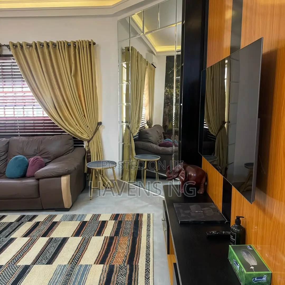 Luxury 2-Bedroom Apartment in Wuse 2, Abuja. in Wuse 2