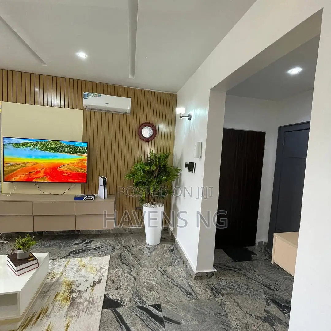 Luxury 2-Bedroom Apartment in Jahi (By Gilmore), Abuja in Jahi