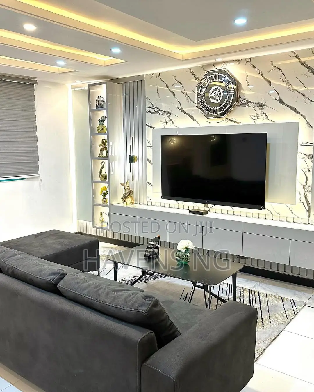 Luxury 4-Bedroom Duplex (Self Compound) in Guzape District