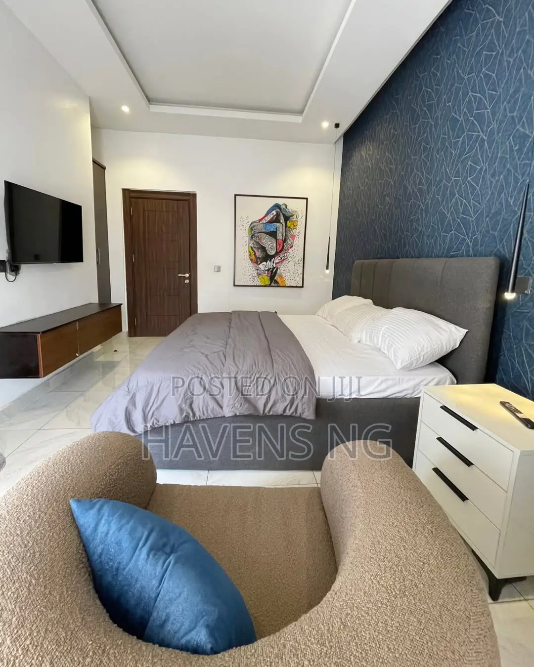 Experience Smart Luxury in Our 3-Bedroom Apartment in Jahi