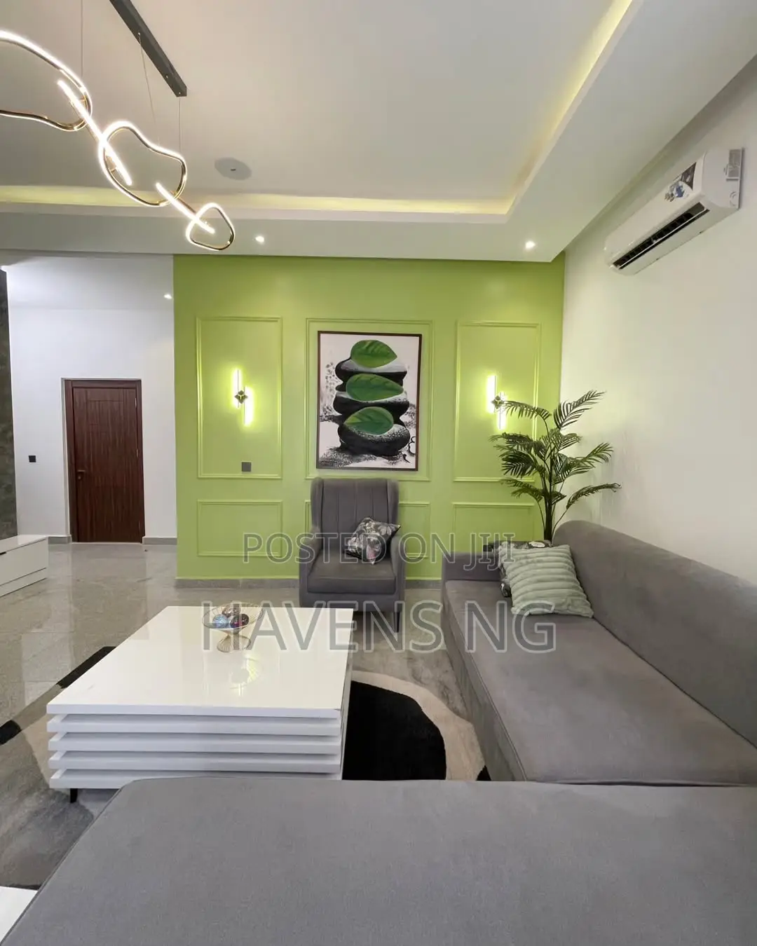 Experience Smart Luxury in Our 3-Bedroom Apartment in Jahi