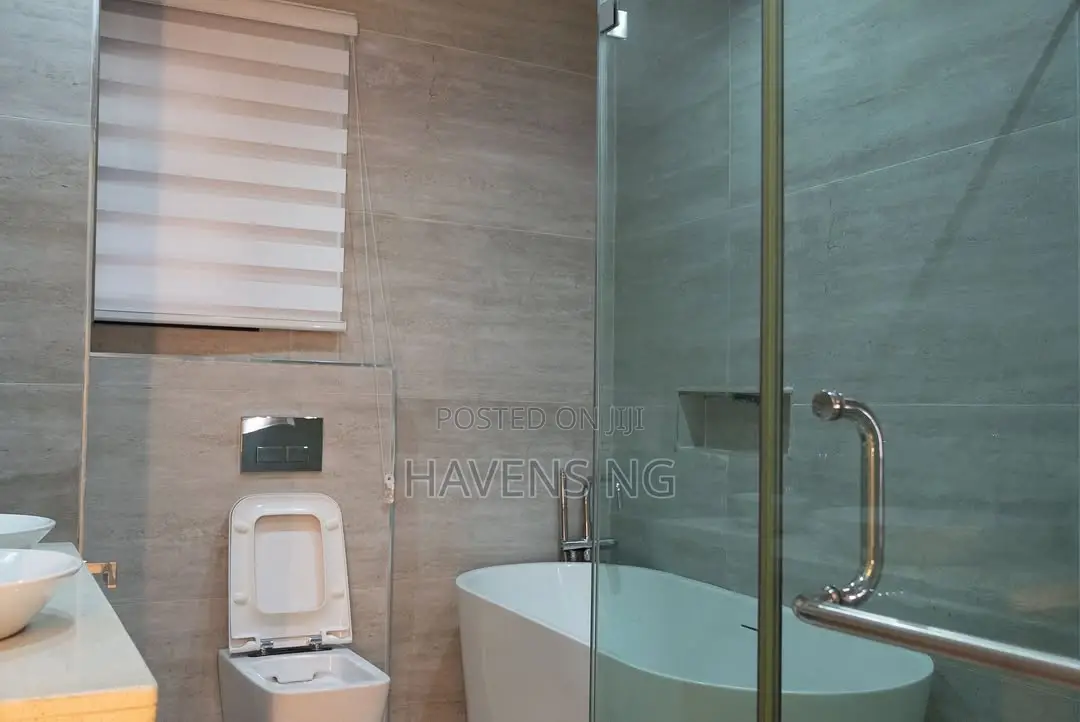 Luxury 3-Bedroom Apartment With Snooker, Pool Bathtub in 2nd Avenue Extension