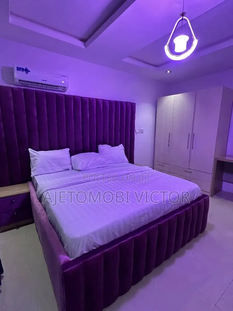 Waterfront Luxury 3bedroom in Lekki Phase 1