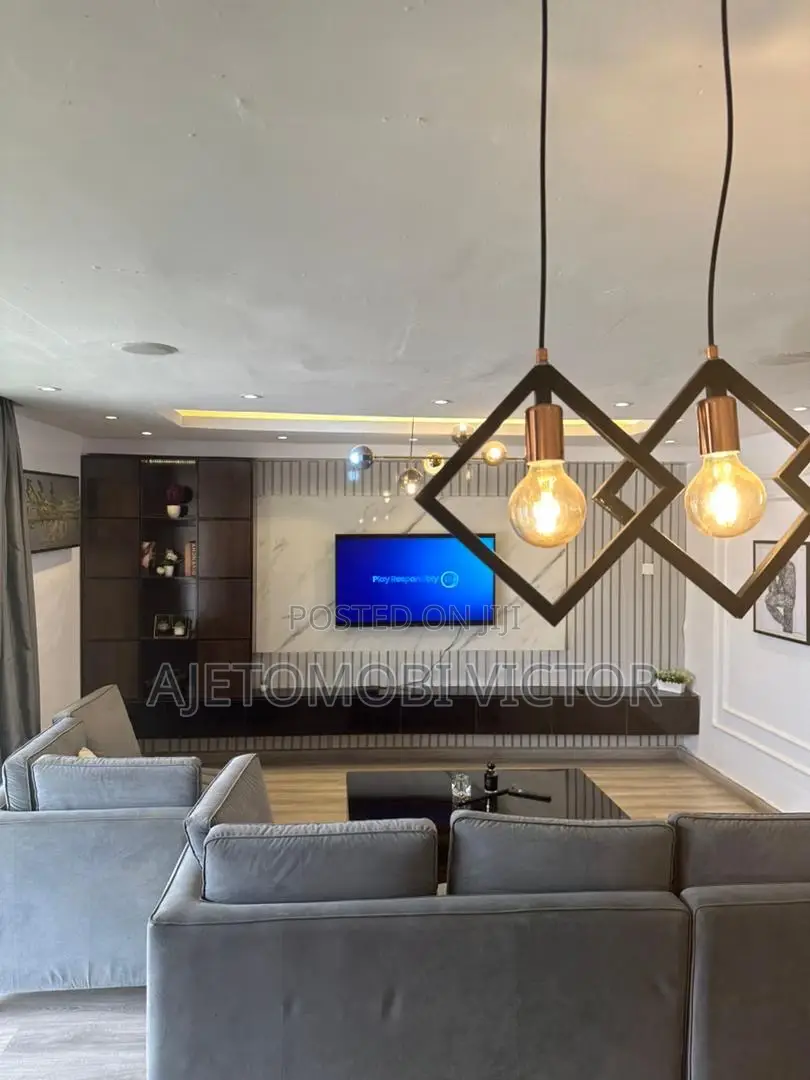 Luxury 3bedroom Waterfront Apartment in Lekki Phase 1