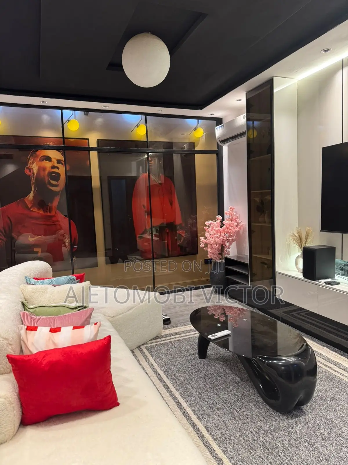 Luxury 2bedroom Apartment With Snooker,Pool and Ps5 in Ikate