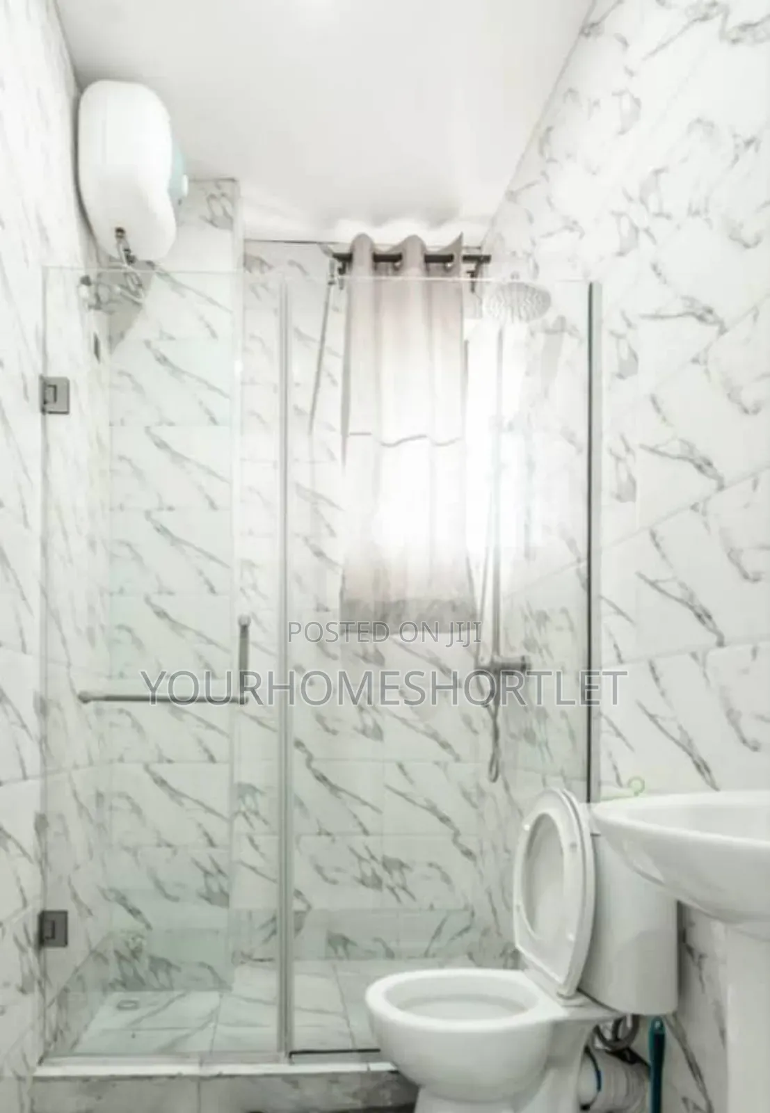 Luxury 2 / 3 Bedroom Flat Swimming Pool in Allen Avenue