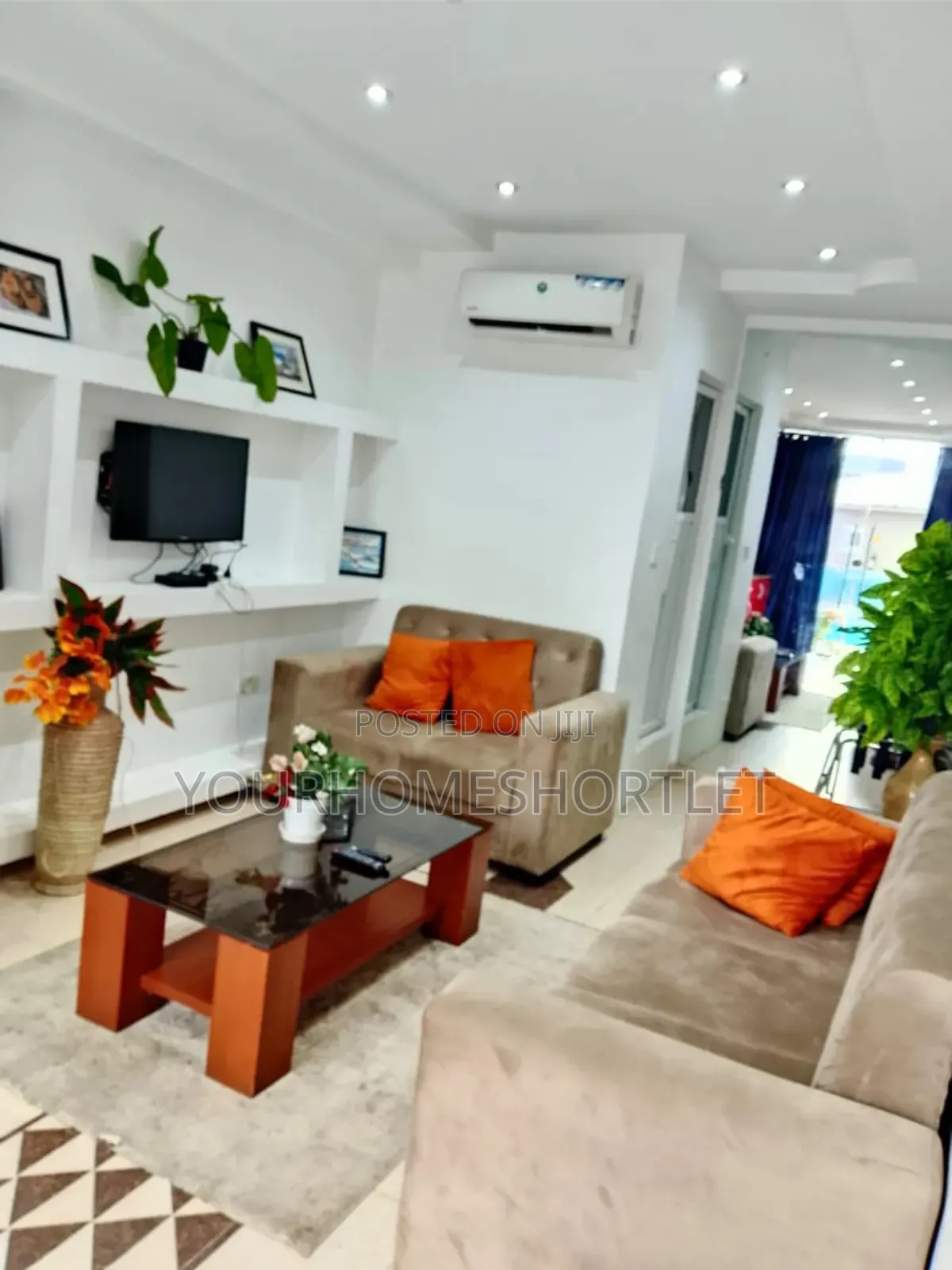 Party Apartments With Swimming Pool That Allows Dj in Ikeja GRA