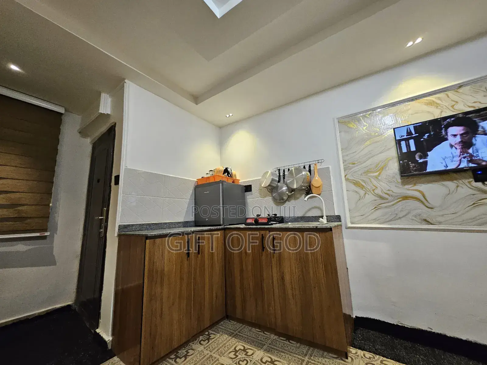 Self-Contained Serviced Room in Gwarinpa