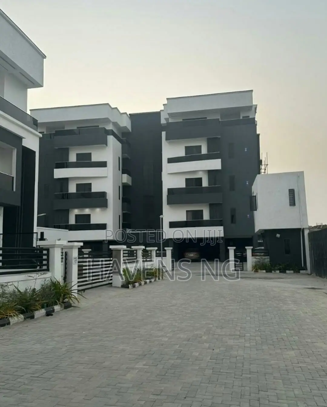 Clean, Luxurious Spacious 2-Bedroom Apartments in Ikate