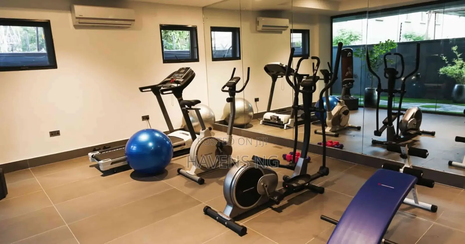 Premium Exclusive 3-Bedroom Penthouse Apartment in Bourdillon