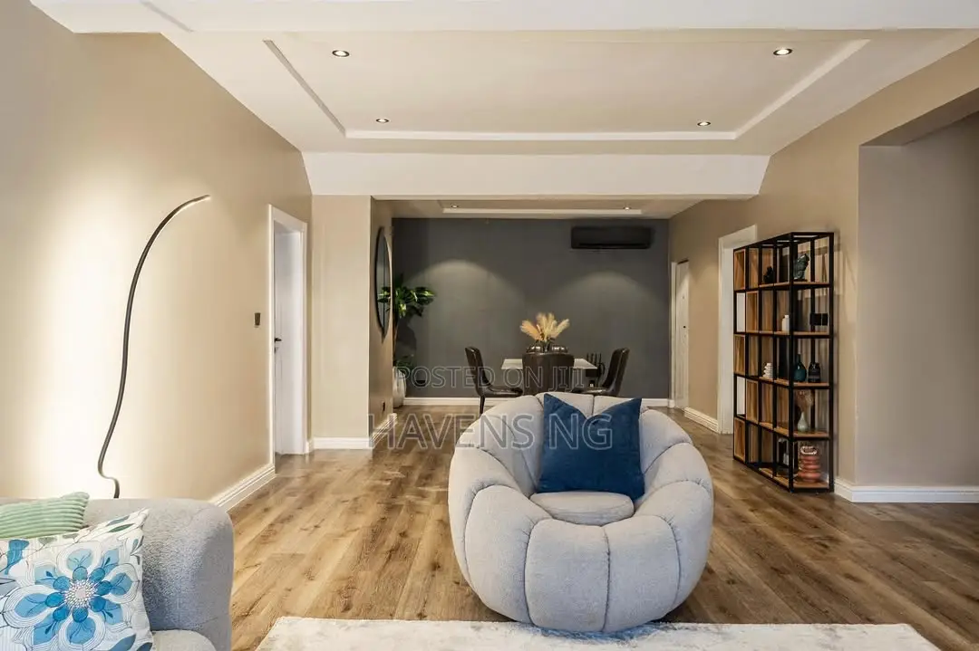 Beautiful 2-Bedroom Apartment in Banana Island