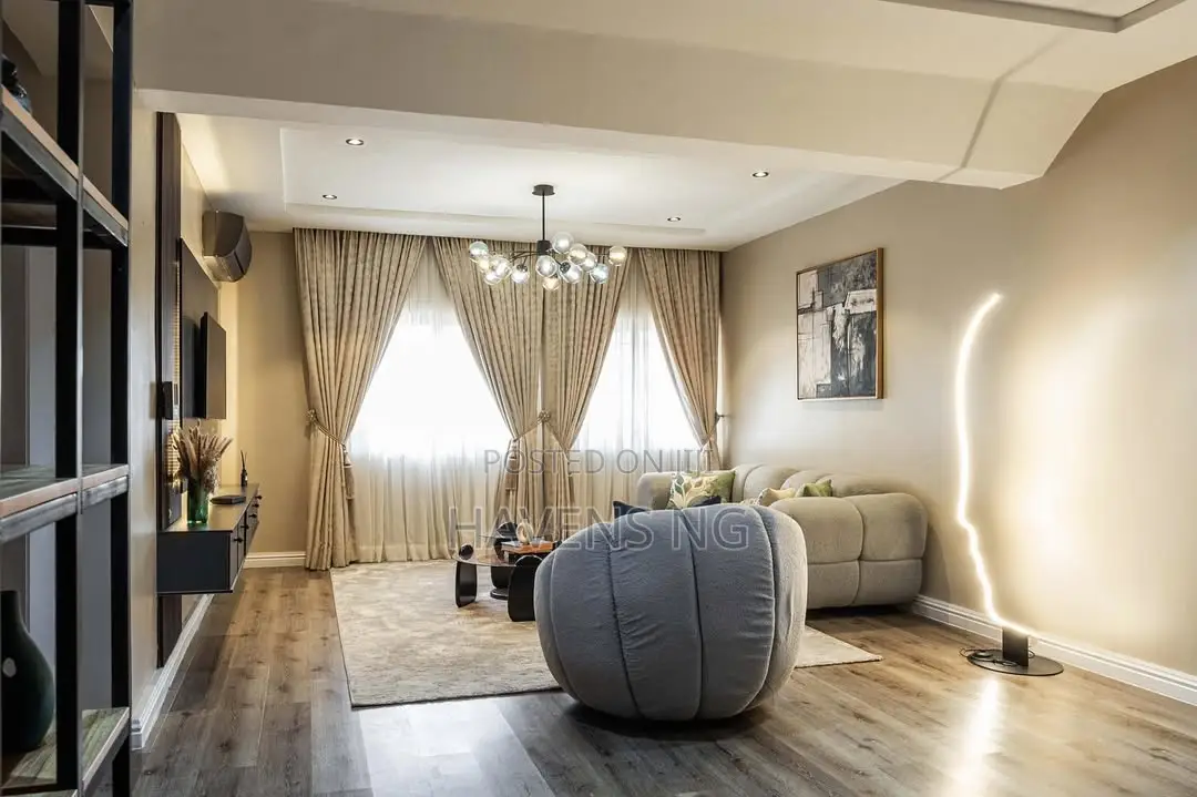Beautiful 2-Bedroom Apartment in Banana Island
