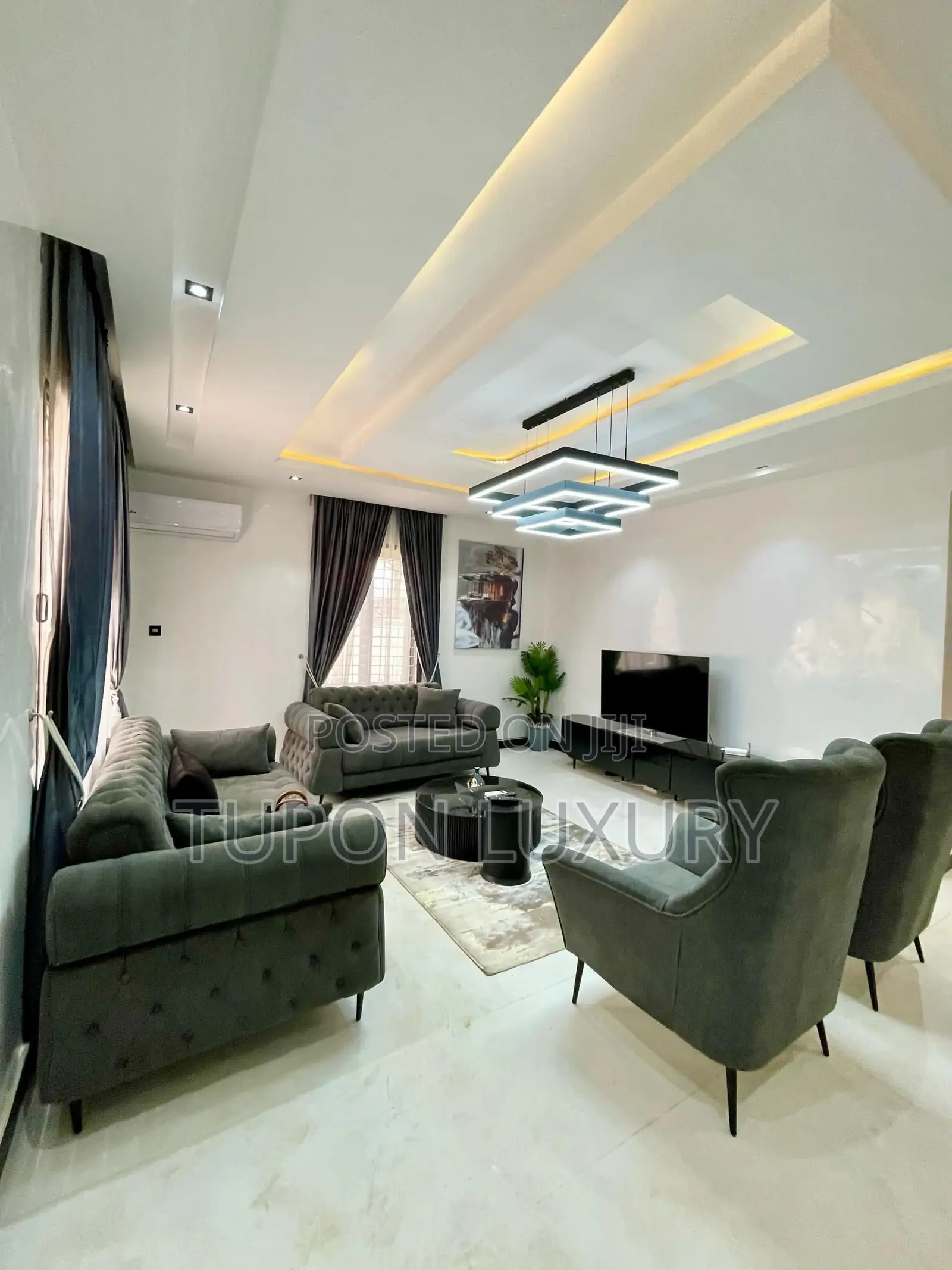 Private Compound: 4 Bedroom Apartment With Pool Snooker in Maitama