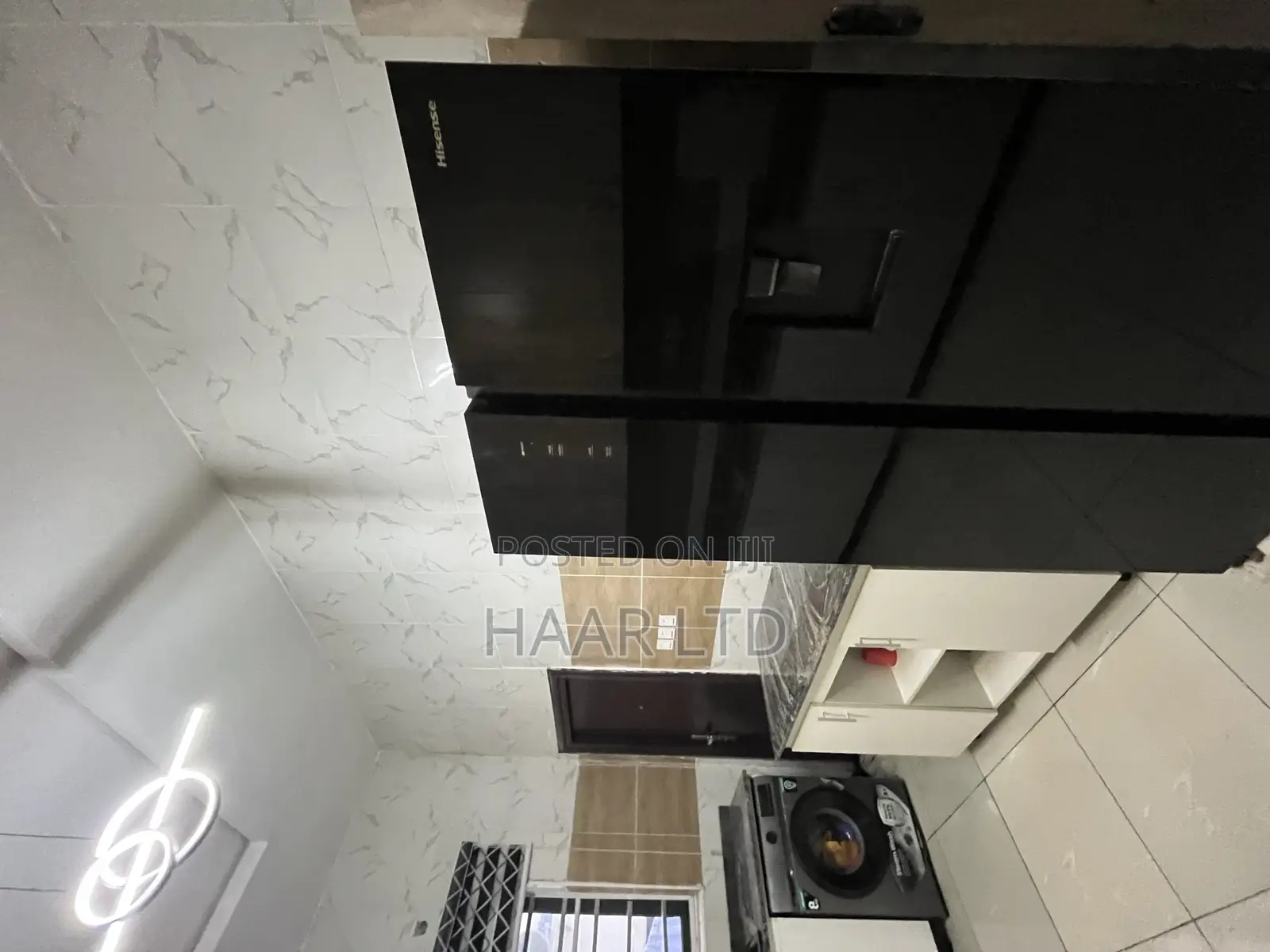 Weekly Room Available (Luxury) in Lekki Phase 2
