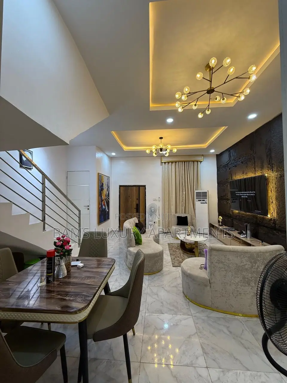 Shortlet Apartments for Party at the Island in Agungi