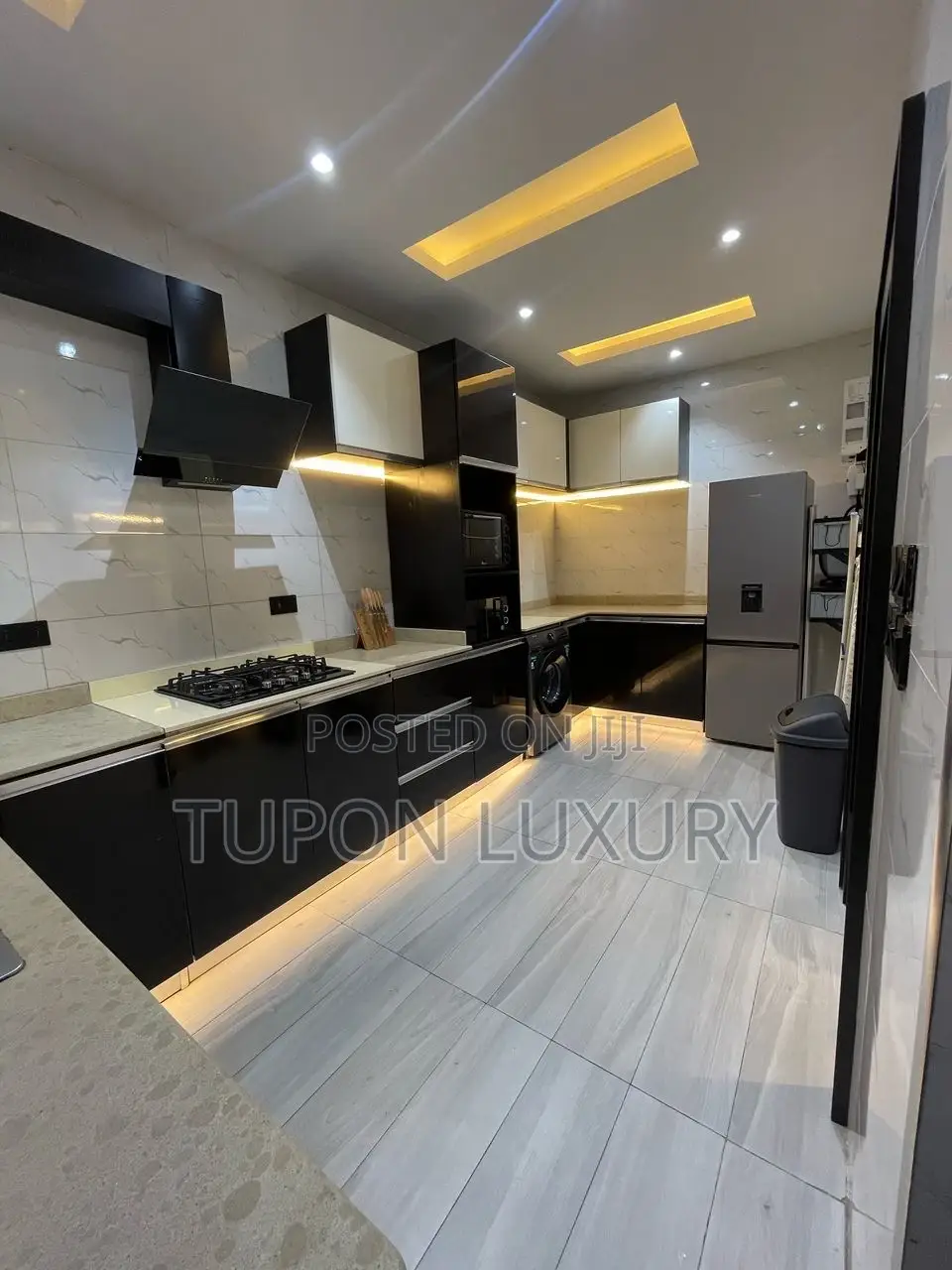 Luxury 2bedroom With Ps5 and Out Door Games in Ikeja