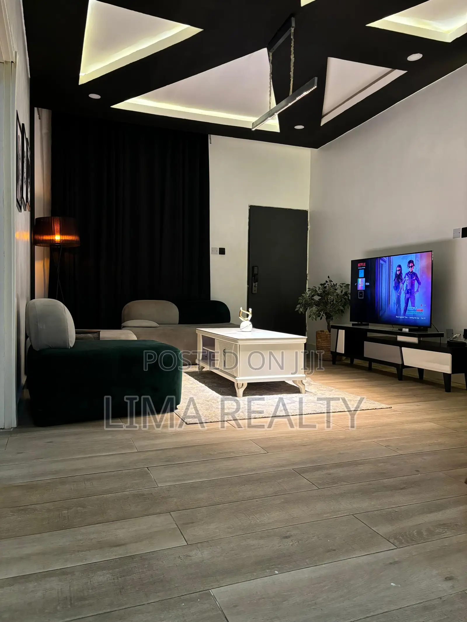 2 Bed Luxury Apartment Wuse 2 in Wuse 2