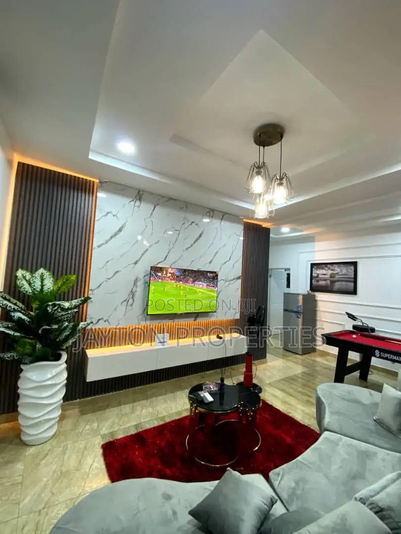 Cozy 2 Bedroom in Gwarinpa