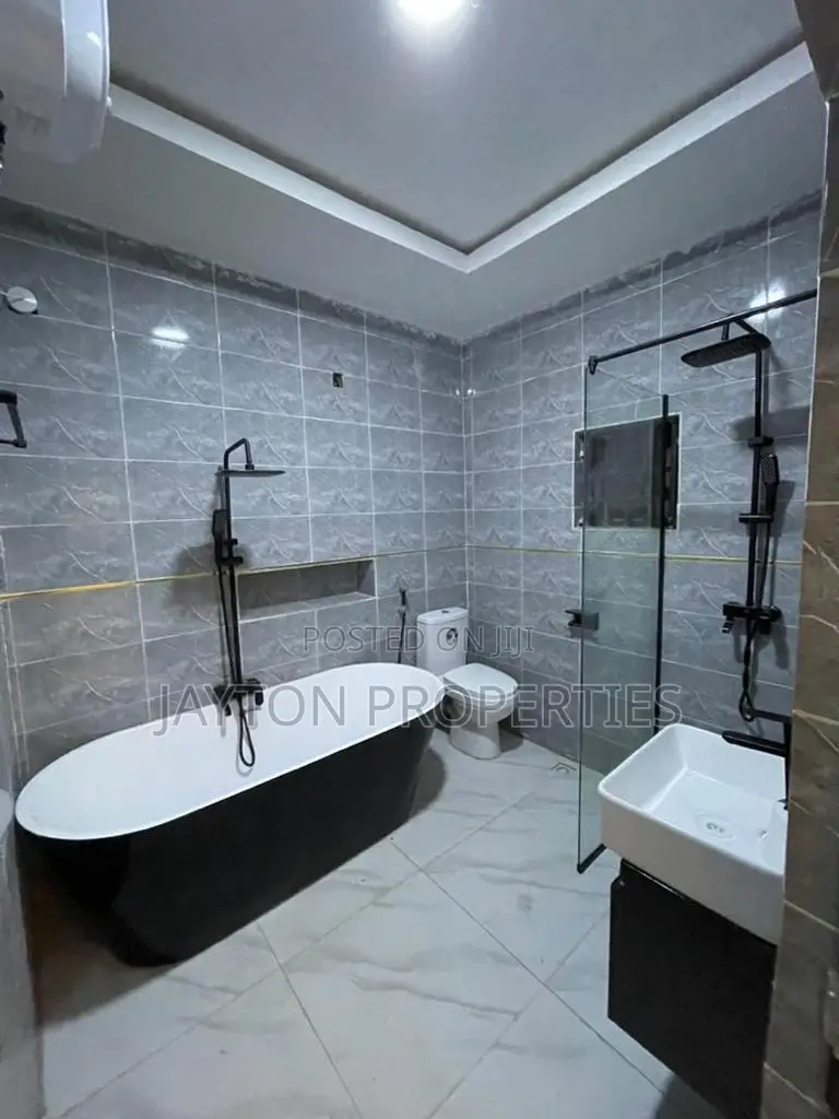Luxury 4 Bedroom in Wuse 2