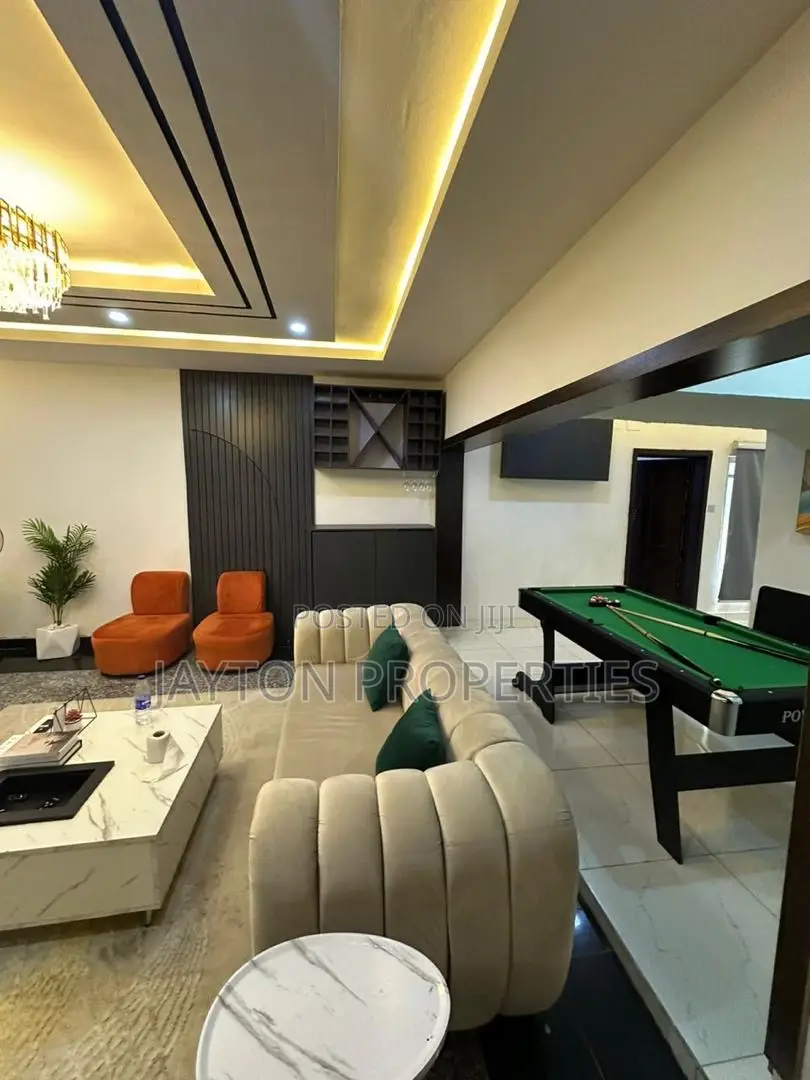Luxury 4 Bedroom in Wuse 2