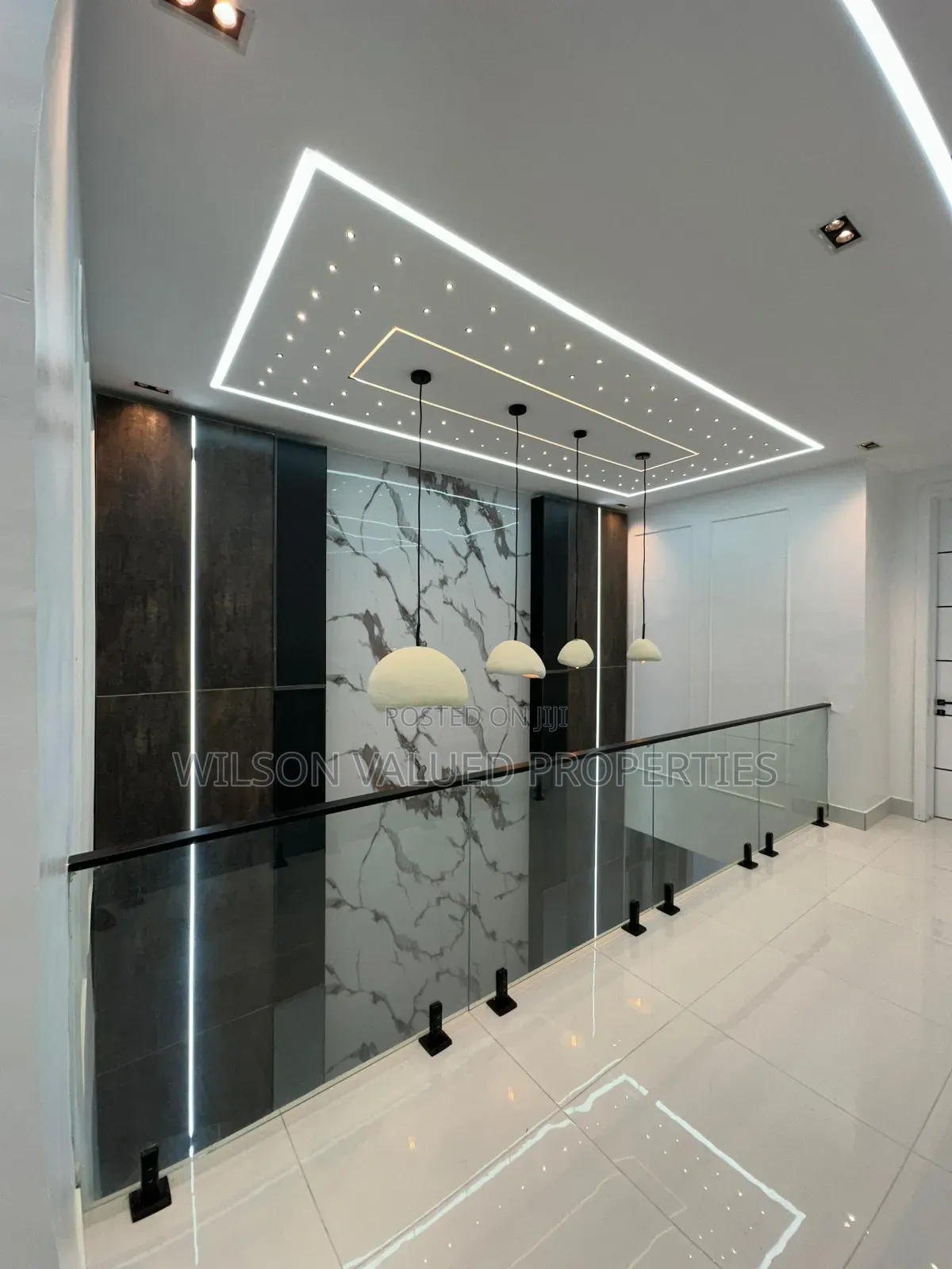 5bdrm Duplex in Wvp Homes, Chevron for sale in Chevron