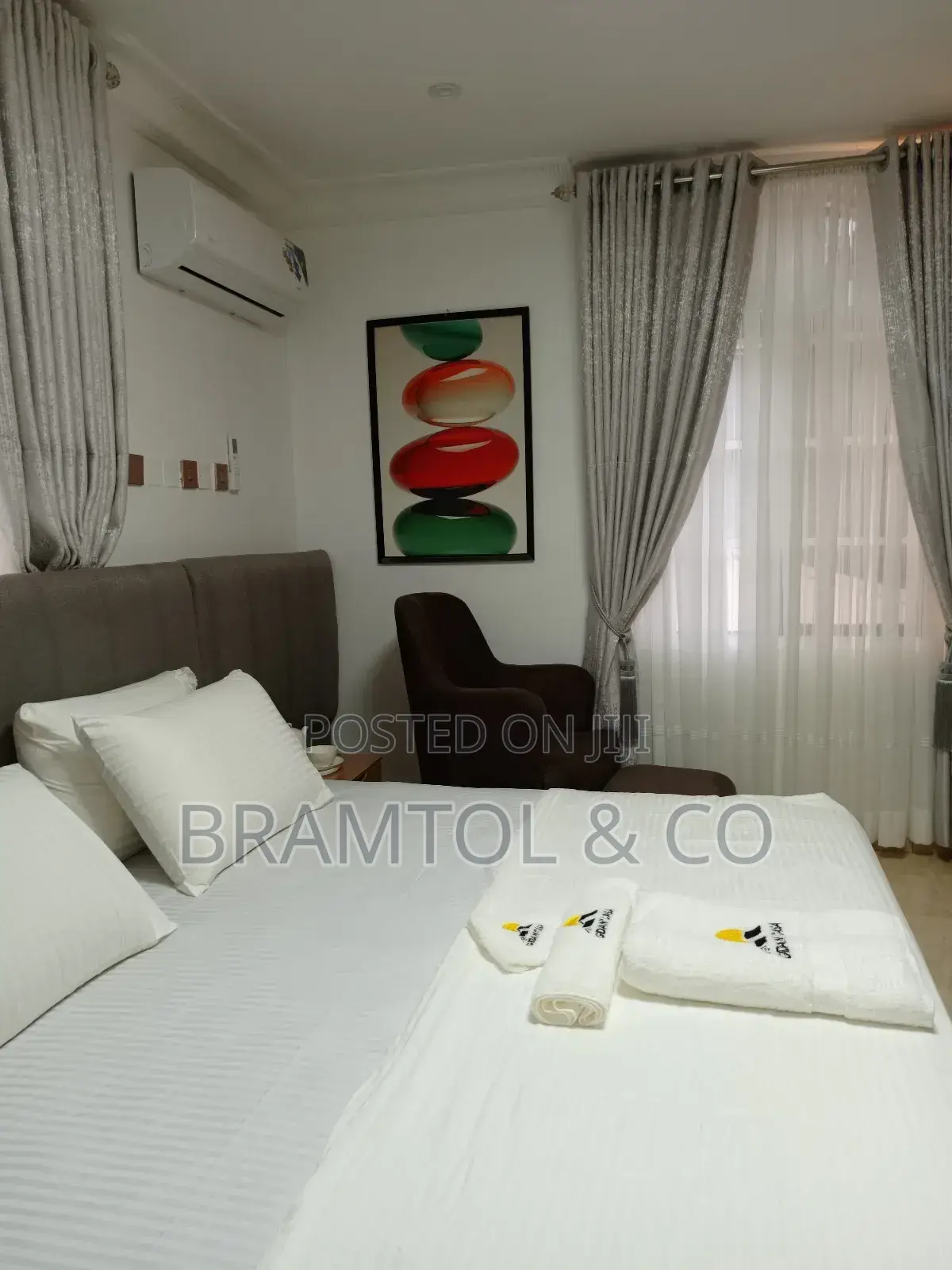 Beautiful Serviced and Furnished Selfcon Executive Room in Wuse 2