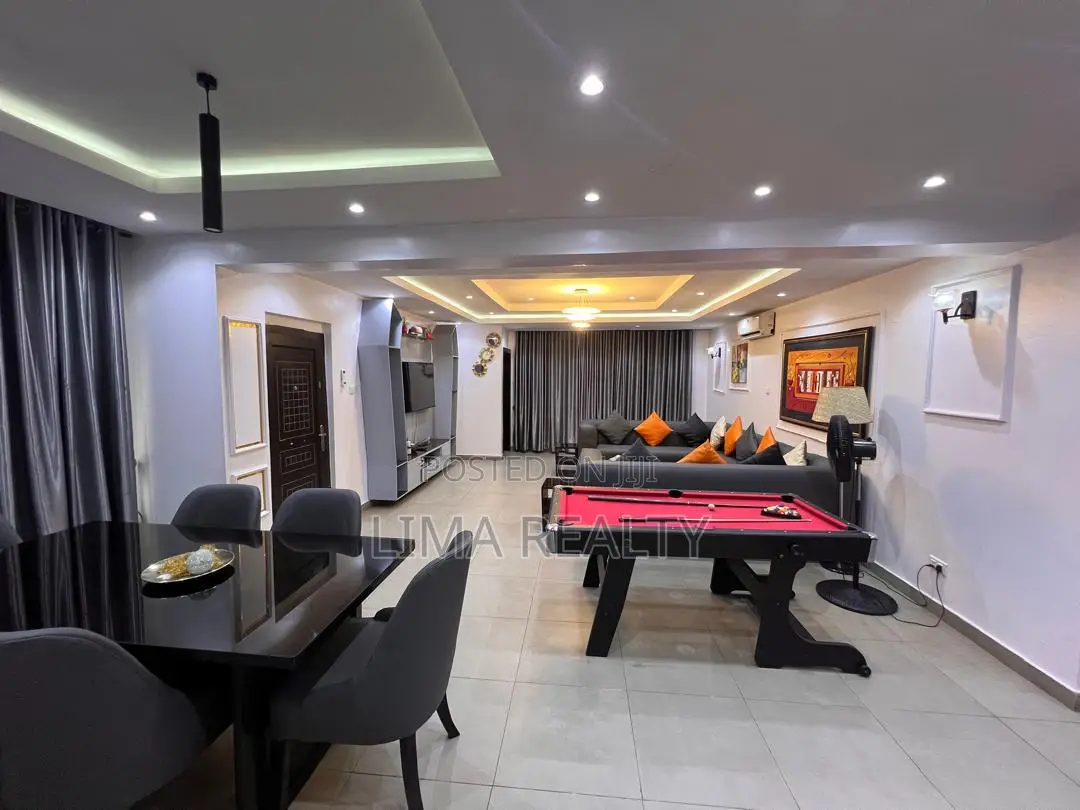 3 Bedroom Victoria Island in Victoria Island Extension