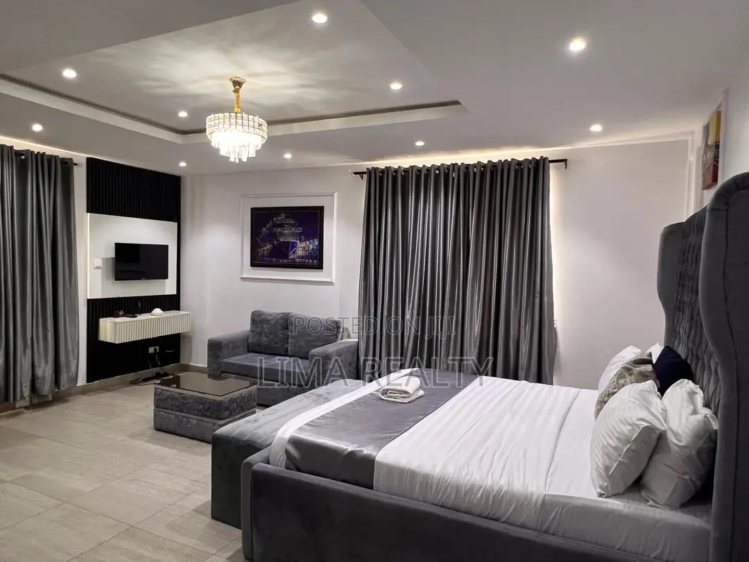 3 Bedroom Victoria Island in Victoria Island Extension