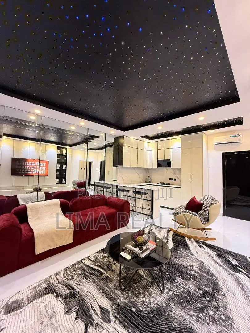 Lux 1 Bed With Cinema in Ikate