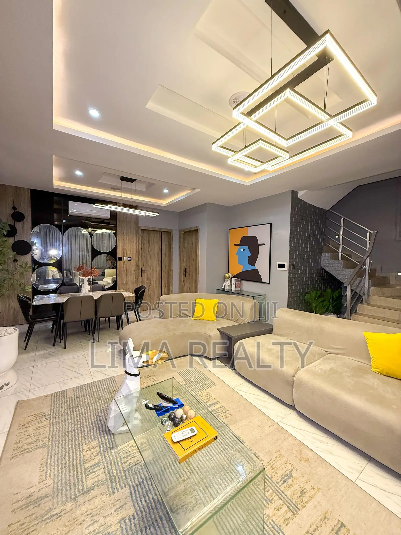 Luxury You Bed Duplex in Chevron