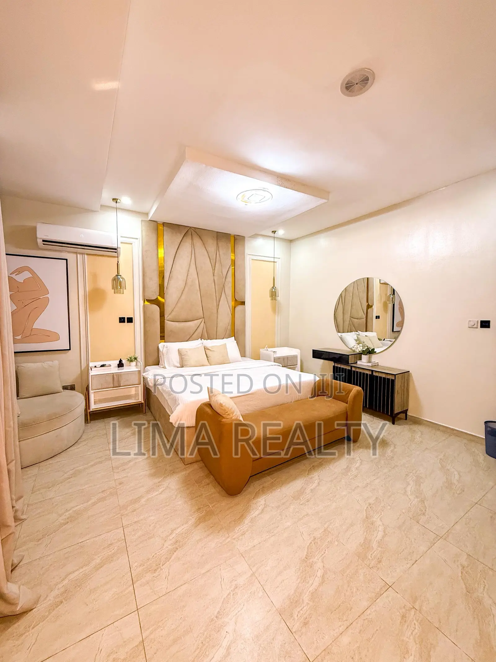 Luxury You Bed Duplex in Chevron